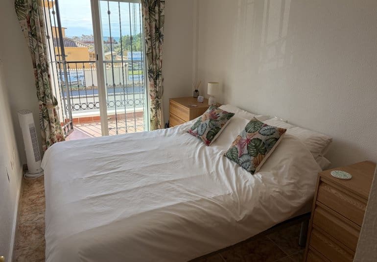 2 bedroom Townhouse for sale in Orihuela Costa with pool - € 184,950 (Ref: 9797238)