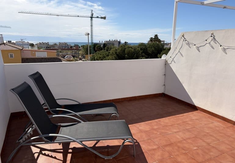2 bedroom Townhouse for sale in Orihuela Costa with pool - € 184,950 (Ref: 9797238)