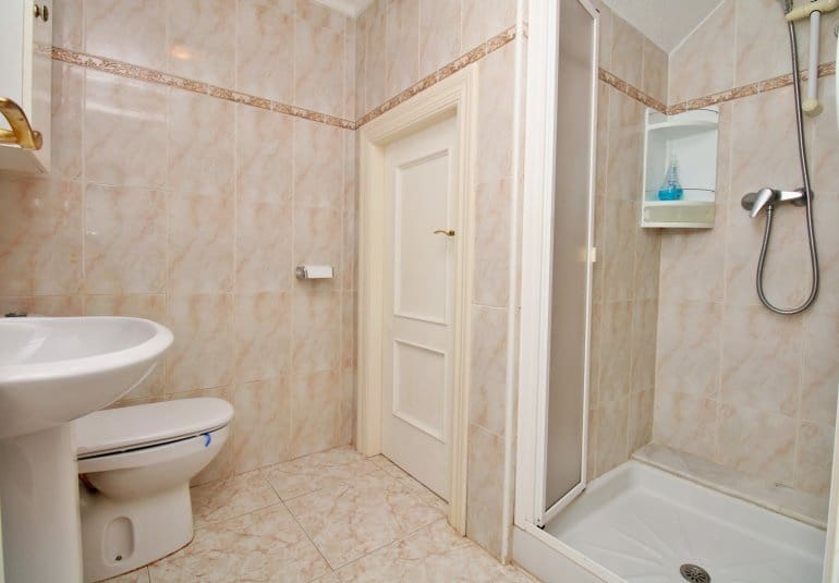 3 sovrum Hus till salu i Playa Flamenca med pool - 249 950 € (Ref: 9797239)