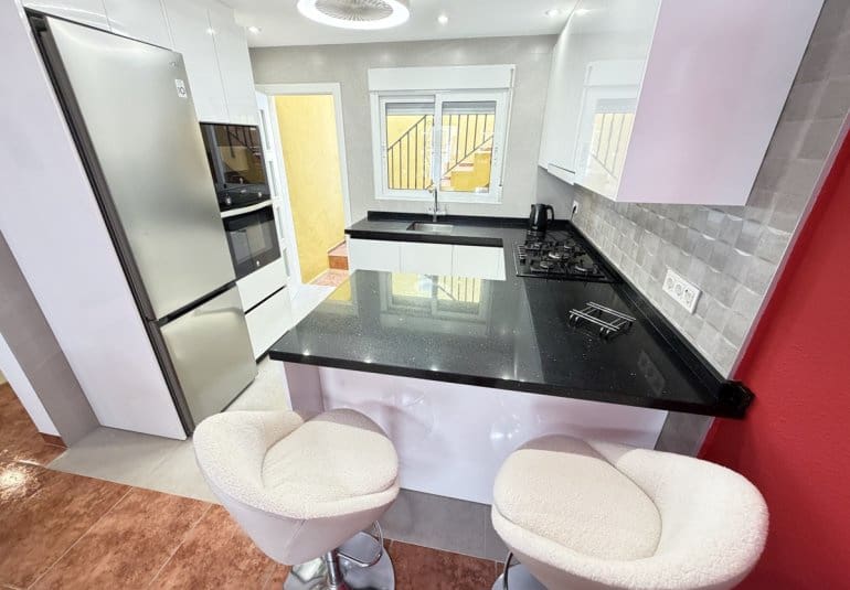 2 soveværelse Bungalow til salg i San Miguel de Salinas - € 156.950 (Ref: 9816861)