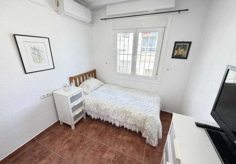 2 soveværelse Bungalow til salg i San Miguel de Salinas - € 156.950 (Ref: 9816861)