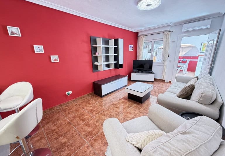 2 soveværelse Bungalow til salg i San Miguel de Salinas - € 156.950 (Ref: 9816861)