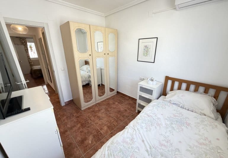 2 soveværelse Bungalow til salg i San Miguel de Salinas - € 156.950 (Ref: 9816861)