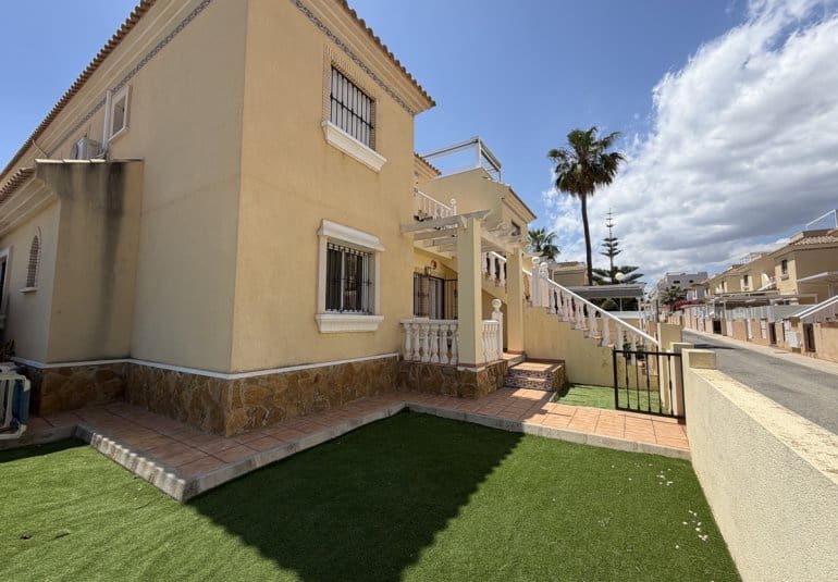 2 bedroom Apartment for sale in Los Dolses with pool - € 199,995 (Ref: 9844926)