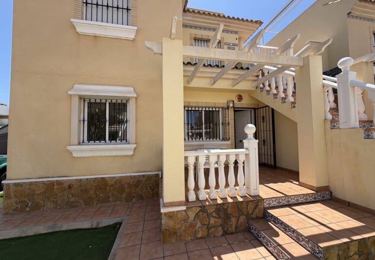 2 bedroom Apartment for sale in Los Dolses with pool - € 199,995 (Ref: 9844926)