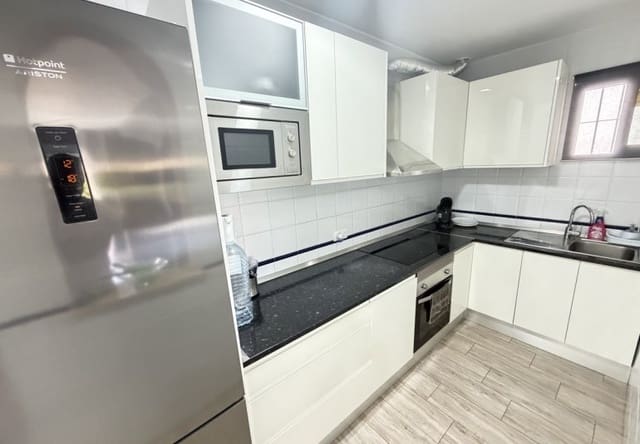 3 bedroom Villa for sale in Villamartin, Orihuela with pool - € 260,000 (Ref: 9844927)