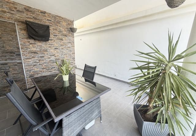 3 bedroom Villa for sale in Villamartin, Orihuela with pool - € 260,000 (Ref: 9844927)