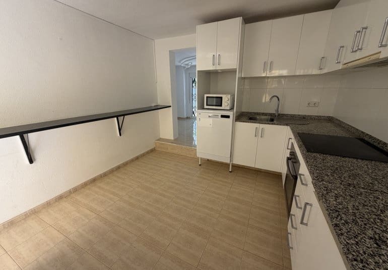 4 Zimmer Villa zu verkaufen in Las Ramblas Golf mit Pool - 349.995 € (Ref: 9848931)