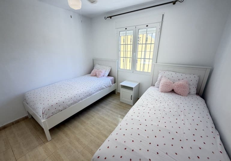 4 Zimmer Villa zu verkaufen in Las Ramblas Golf mit Pool - 349.995 € (Ref: 9848931)
