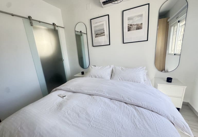 2 bedroom Villa for sale in Blue Lagoon with pool - € 249,000 (Ref: 9850832)