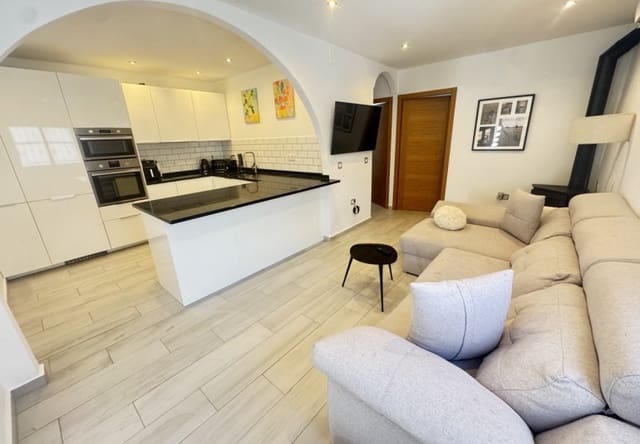 2 makuuhuone Huvila myytävänä paikassa Blue Lagoon mukana uima-altaan - 249 000 € (Ref: 9850832)