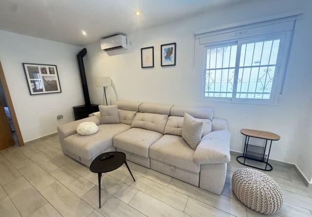 2 makuuhuone Huvila myytävänä paikassa Blue Lagoon mukana uima-altaan - 249 000 € (Ref: 9850832)