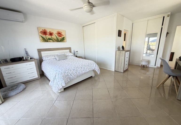 3 slaapkamer Huis te koop in San Miguel de Salinas met zwembad - € 235.000 (Ref: 9861459)