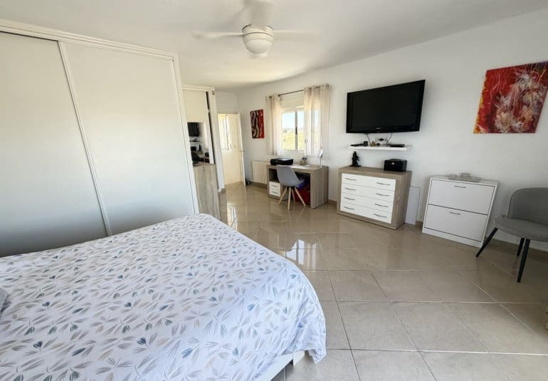 3 slaapkamer Huis te koop in San Miguel de Salinas met zwembad - € 235.000 (Ref: 9861459)