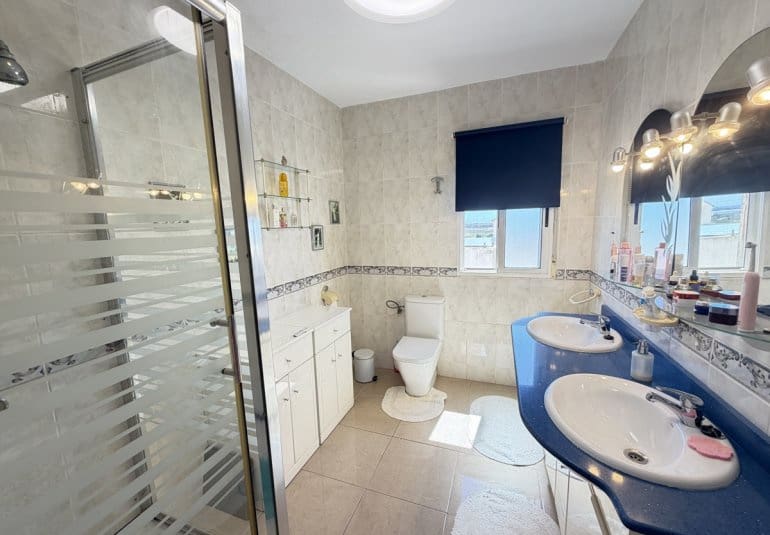3 slaapkamer Huis te koop in San Miguel de Salinas met zwembad - € 235.000 (Ref: 9861459)