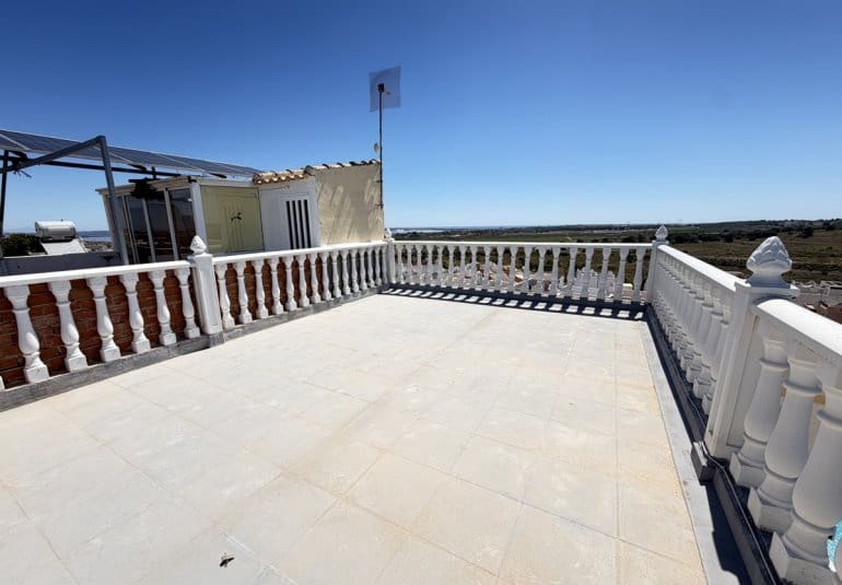 3 slaapkamer Huis te koop in San Miguel de Salinas met zwembad - € 235.000 (Ref: 9861459)