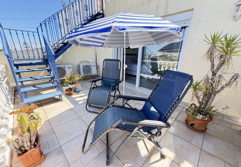 3 slaapkamer Huis te koop in San Miguel de Salinas met zwembad - € 235.000 (Ref: 9861459)