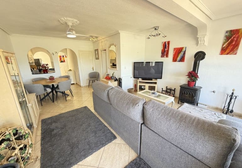 3 slaapkamer Huis te koop in San Miguel de Salinas met zwembad - € 235.000 (Ref: 9861459)