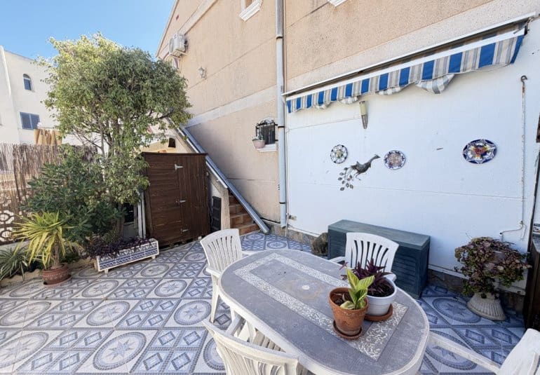 Apartamento de 3 habitaciones en La Zenia en venta con piscina - 188.500 € (Ref: 9861460)