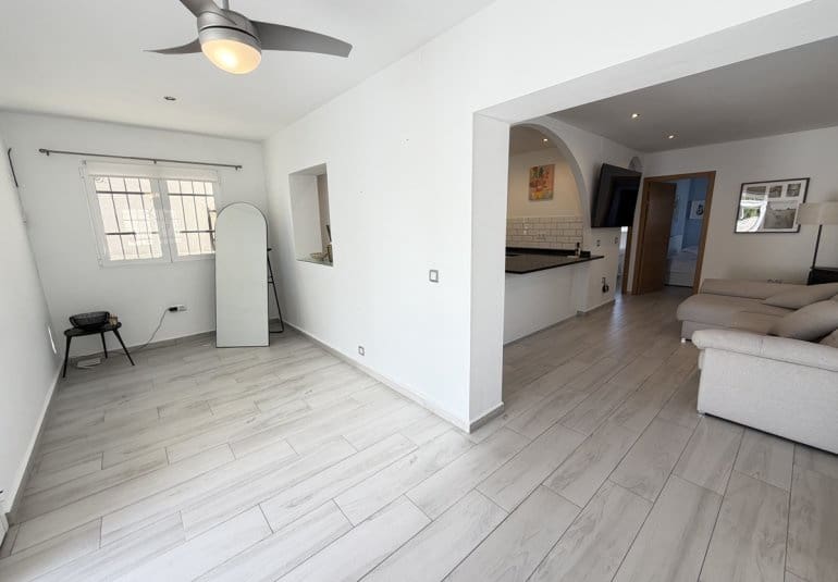 2 soveværelse Villa til salg i Blue Lagoon med swimmingpool - € 249.000 (Ref: 9863868)