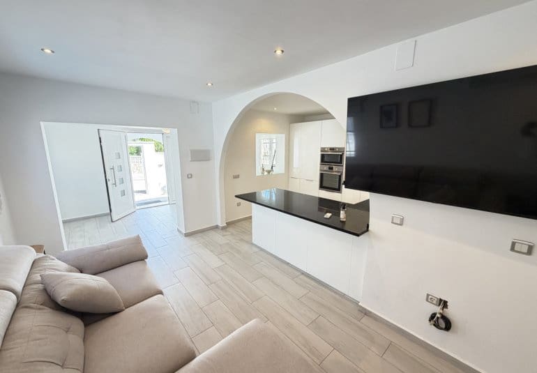 2 soveværelse Villa til salg i Blue Lagoon med swimmingpool - € 249.000 (Ref: 9863868)