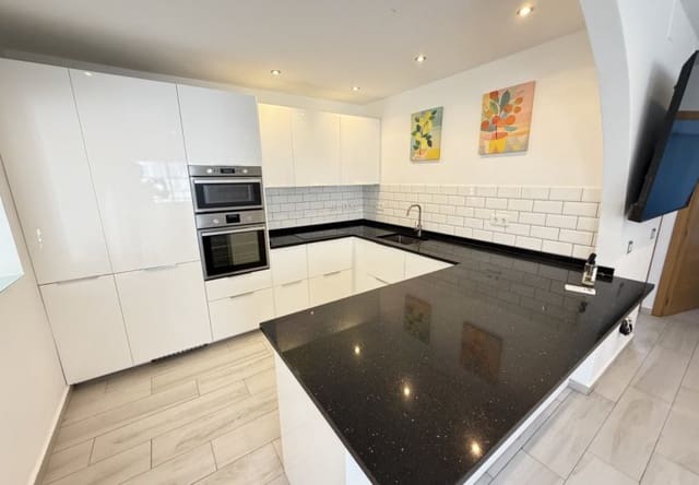 2 soveværelse Villa til salg i Blue Lagoon med swimmingpool - € 249.000 (Ref: 9863868)