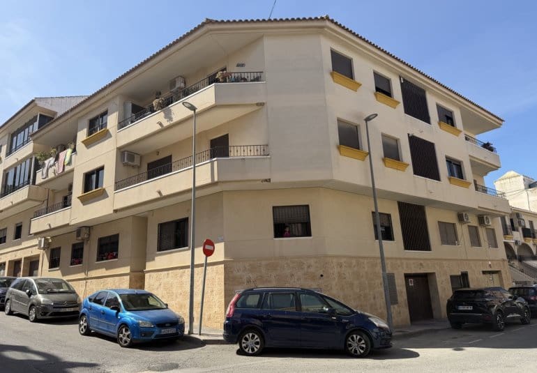 3 chambre Appartement à vendre à San Miguel de Salinas avec piscine - 159 000 € (Ref: 9866551)