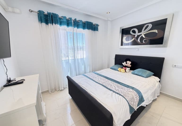 4 bedroom Villa for sale in Torremendo with pool - € 335,000 (Ref: 9868185)