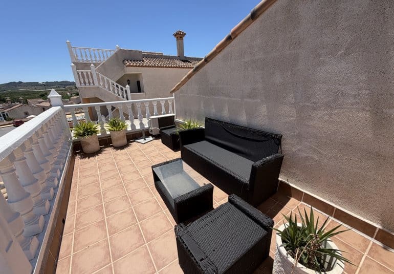 4 bedroom Villa for sale in Torremendo with pool - € 335,000 (Ref: 9868185)