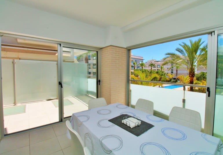 2 chambre Appartement à vendre à Villamartin avec piscine - 249 999 € (Ref: 9883918)