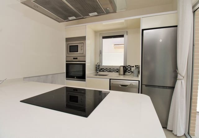 2 chambre Appartement à vendre à Villamartin, Orihuela avec piscine - 249 999 € (Ref: 9883918)