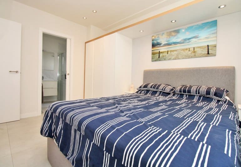 2 chambre Appartement à vendre à Villamartin avec piscine - 249 999 € (Ref: 9883918)