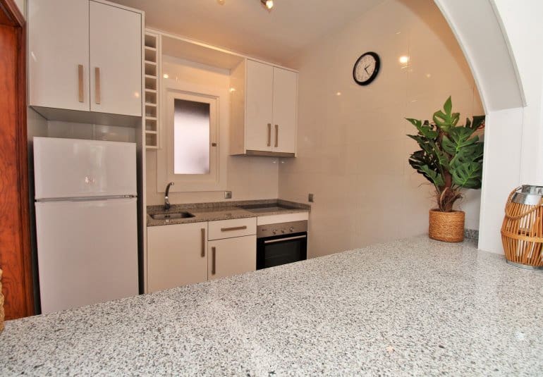 1 soverom Leilighet til salgs i Villamartin med svømmebasseng - € 129 500 (Ref: 9883919)