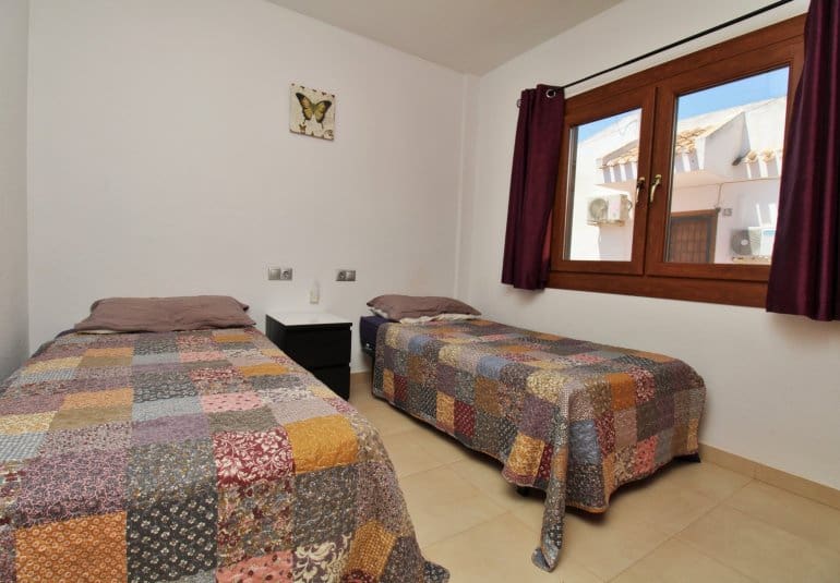 1 soverom Leilighet til salgs i Villamartin med svømmebasseng - € 129 500 (Ref: 9883919)