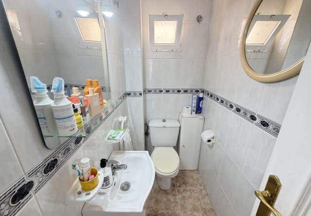 3 Zimmer Apartment zu verkaufen in La Zenia, Orihuela mit Pool - 188.500 € (Ref: 9883922)