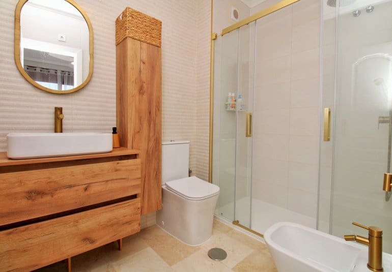 3 bedroom Townhouse for sale in Villamartin with pool - € 269,500 (Ref: 9961726)