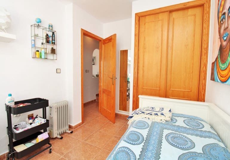 3 bedroom Townhouse for sale in Los Altos with pool - € 269,000 (Ref: 9961728)