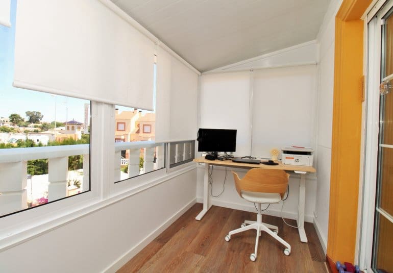 2 soverom Hus til salgs i Cabo Roig med svømmebasseng - € 219 900 (Ref: 9961729)