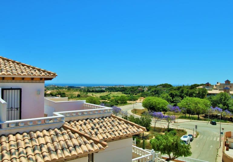 2 soverom Hus til salgs i Cabo Roig med svømmebasseng - € 219 900 (Ref: 9961729)