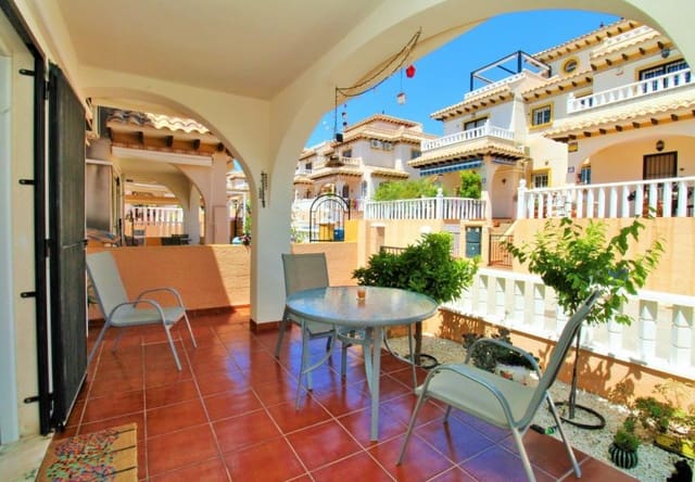 2 soverom Hus til salgs i Cabo Roig, Orihuela med svømmebasseng - € 219 900 (Ref: 9961729)