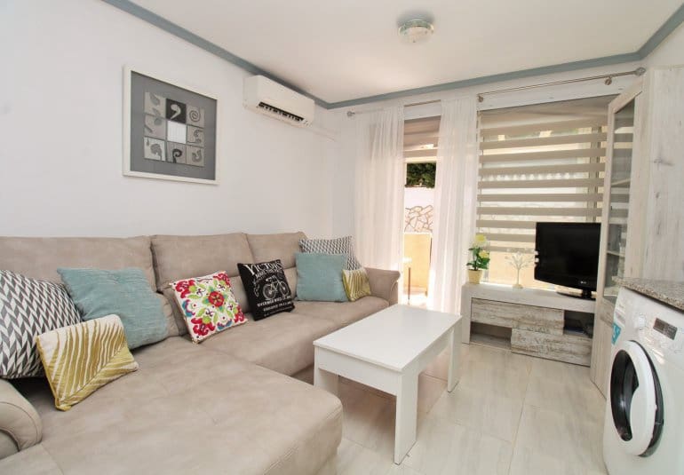 1 soveværelse Bungalow til salg i Villamartin - € 99.900 (Ref: 9961731)