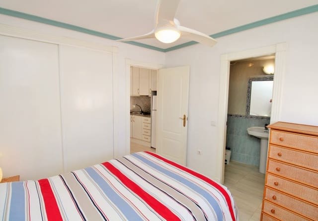 1 soveværelse Bungalow til salg i Villamartin, Orihuela - € 99.900 (Ref: 9961731)