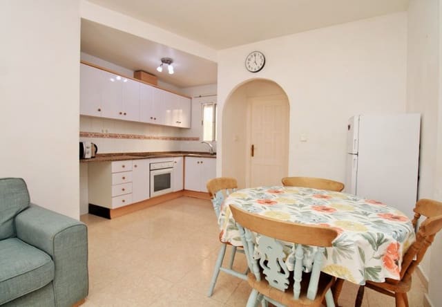 2 Zimmer Haus zu verkaufen in Villamartin, Orihuela mit Pool - 162.995 € (Ref: 9961733)
