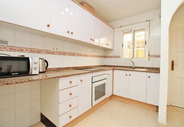 2 Zimmer Haus zu verkaufen in Villamartin, Orihuela mit Pool - 162.995 € (Ref: 9961733)