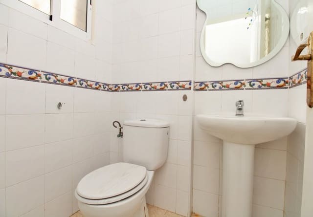 2 Zimmer Haus zu verkaufen in Villamartin, Orihuela mit Pool - 162.995 € (Ref: 9961733)