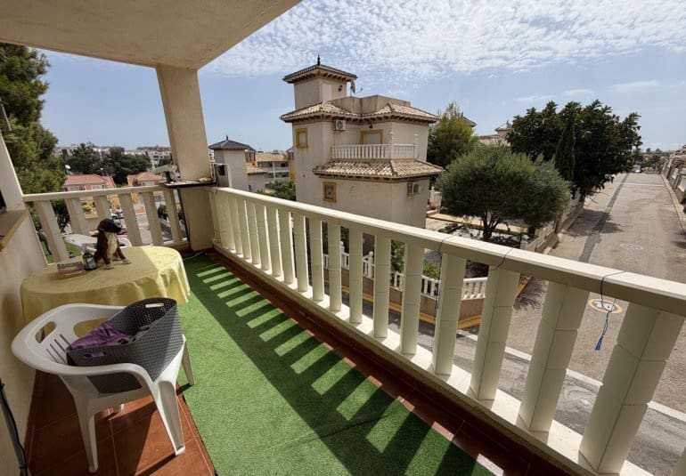2 chambre Appartement à vendre à Villamartin avec piscine - 159 995 € (Ref: 9961734)
