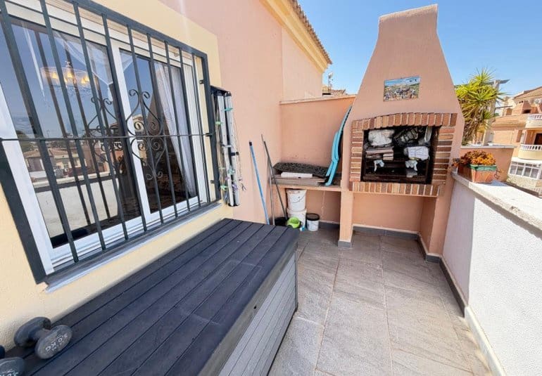 3 soveværelse Lejlighed til salg i Orihuela Costa med swimmingpool - € 194.950 (Ref: 9961735)