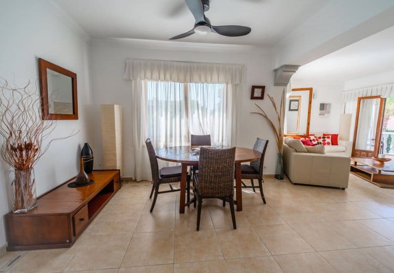 4 bedroom Villa for sale in Cabo Roig with pool - € 2,500,000 (Ref: 9961737)