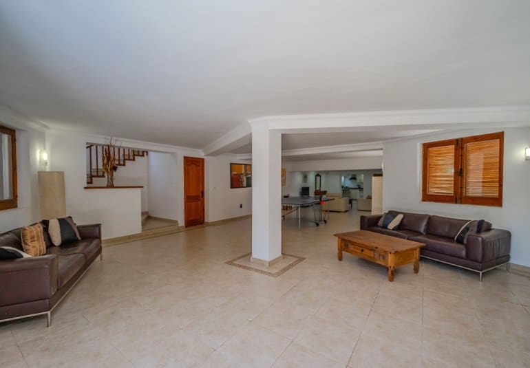 4 bedroom Villa for sale in Cabo Roig with pool - € 2,500,000 (Ref: 9961737)