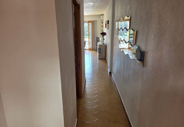 2 slaapkamer Appartement te koop in Villamartin, Orihuela met zwembad - € 164.900 (Ref: 9961738)
